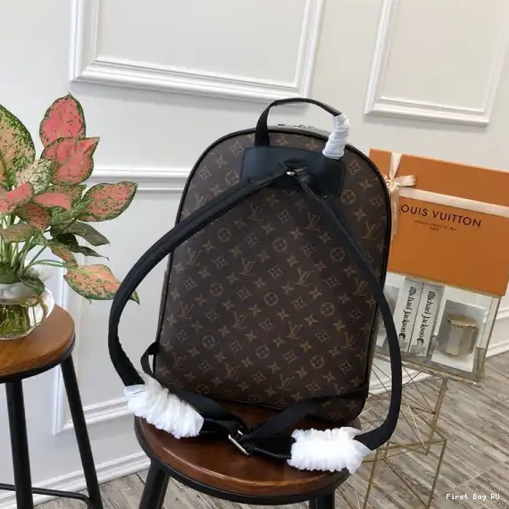 Firstbag JOSH Louis Vuitton 0706